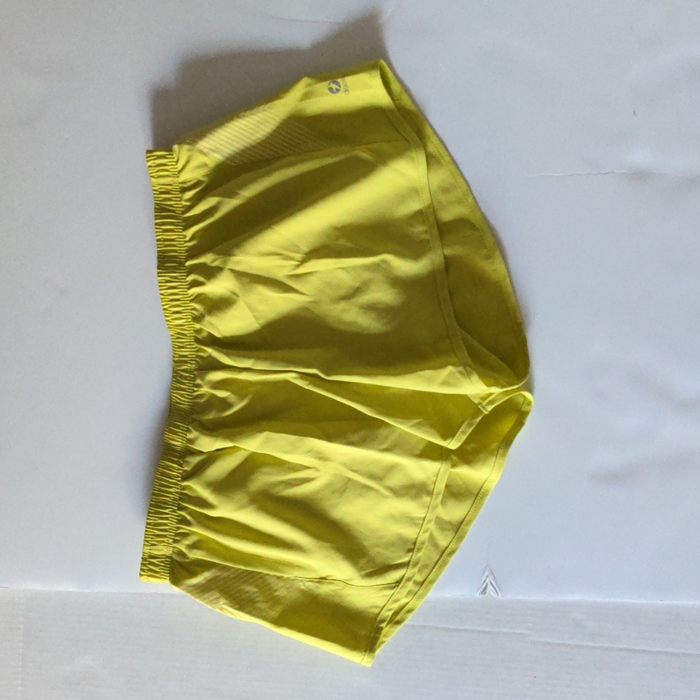 Oiselle track shorts